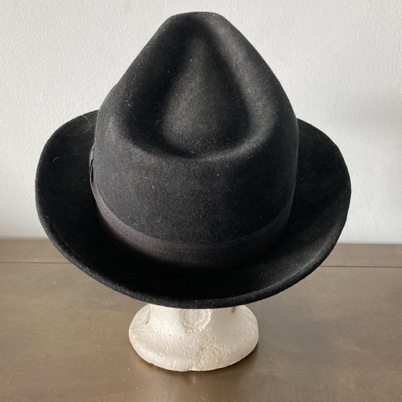 Hand crafted felt hat from Bolivia. - Picture 3 of 9